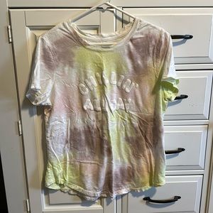 Old Navy Tshirt